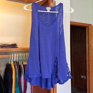 Lace detail tank top